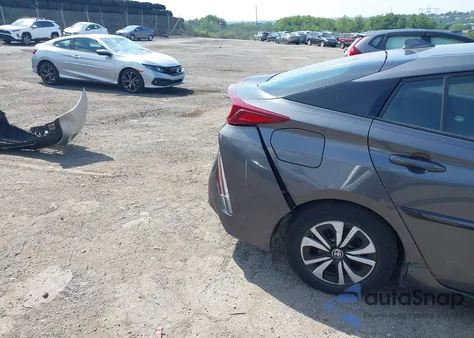 2018 Toyota Prius Prime Plus from USA, damaged, VIN JTDKARFP4J3087125